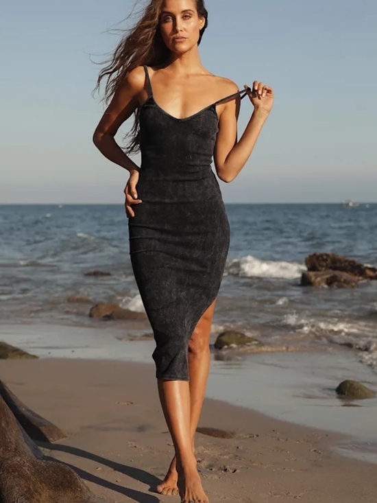 Lulus Dresses & Skirts - Lulus Black Washed Bodycon Slip Dress with Side Slit - Women's Size M